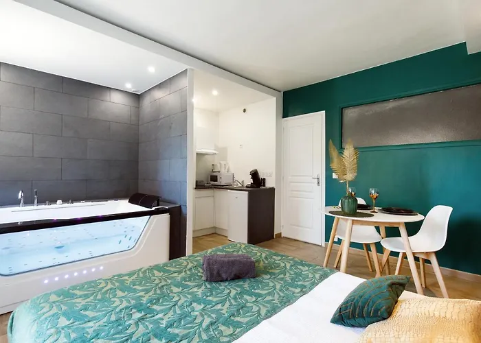And - Otel Cannes